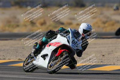 media/Dec-10-2023-SoCal Trackdays (Sun) [[0ce70f5433]]/Turn 4 (1145am)/